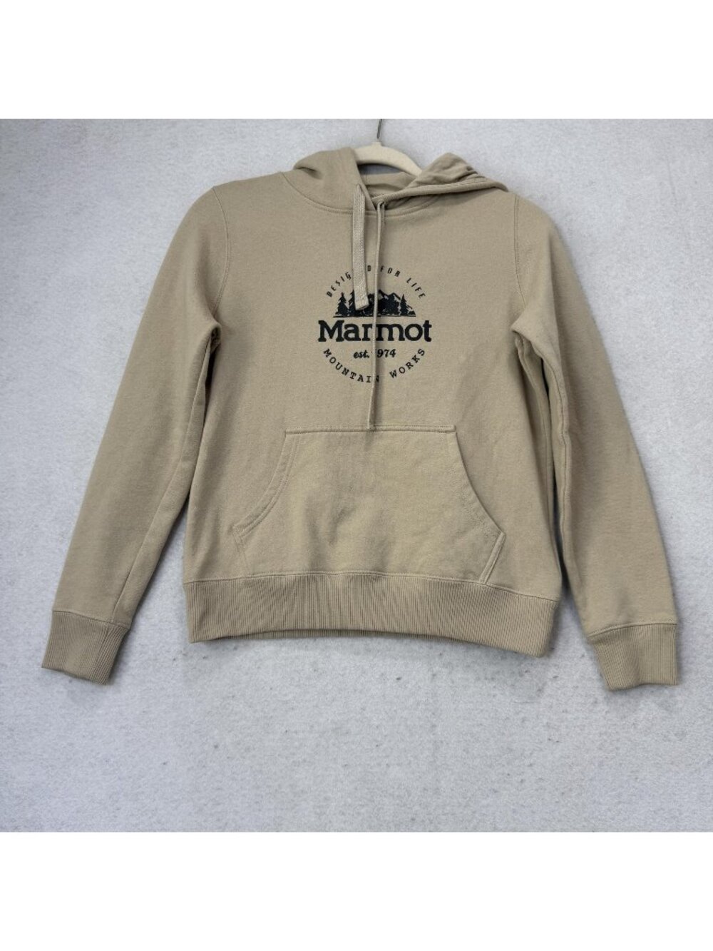 Marmot Hoodie Womens Small Beige Fleece Pullover Kangaroo Pocket Graphic Logo